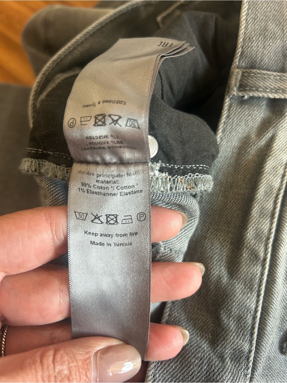 Zadig & Voltaire Slim Jeans size 29, in Black Wash - Picture 6 of 6